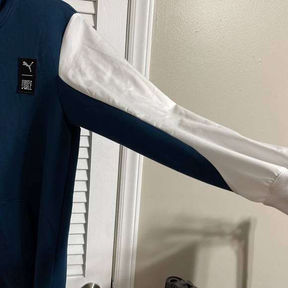 Puma/First Mile Quarter-Zip Hoodie - Picture 4 of 10